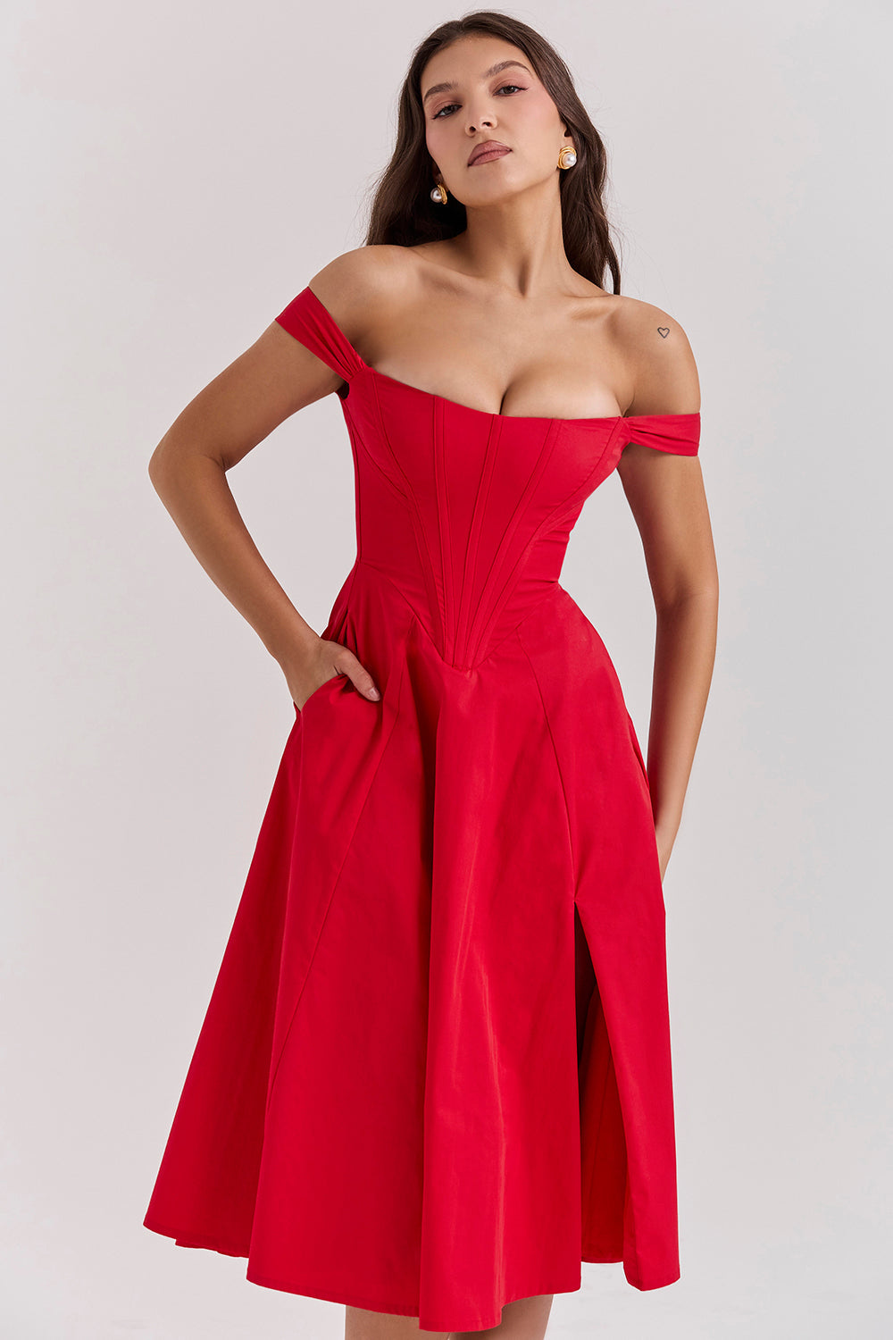 Robe d'été midi rouge foncé