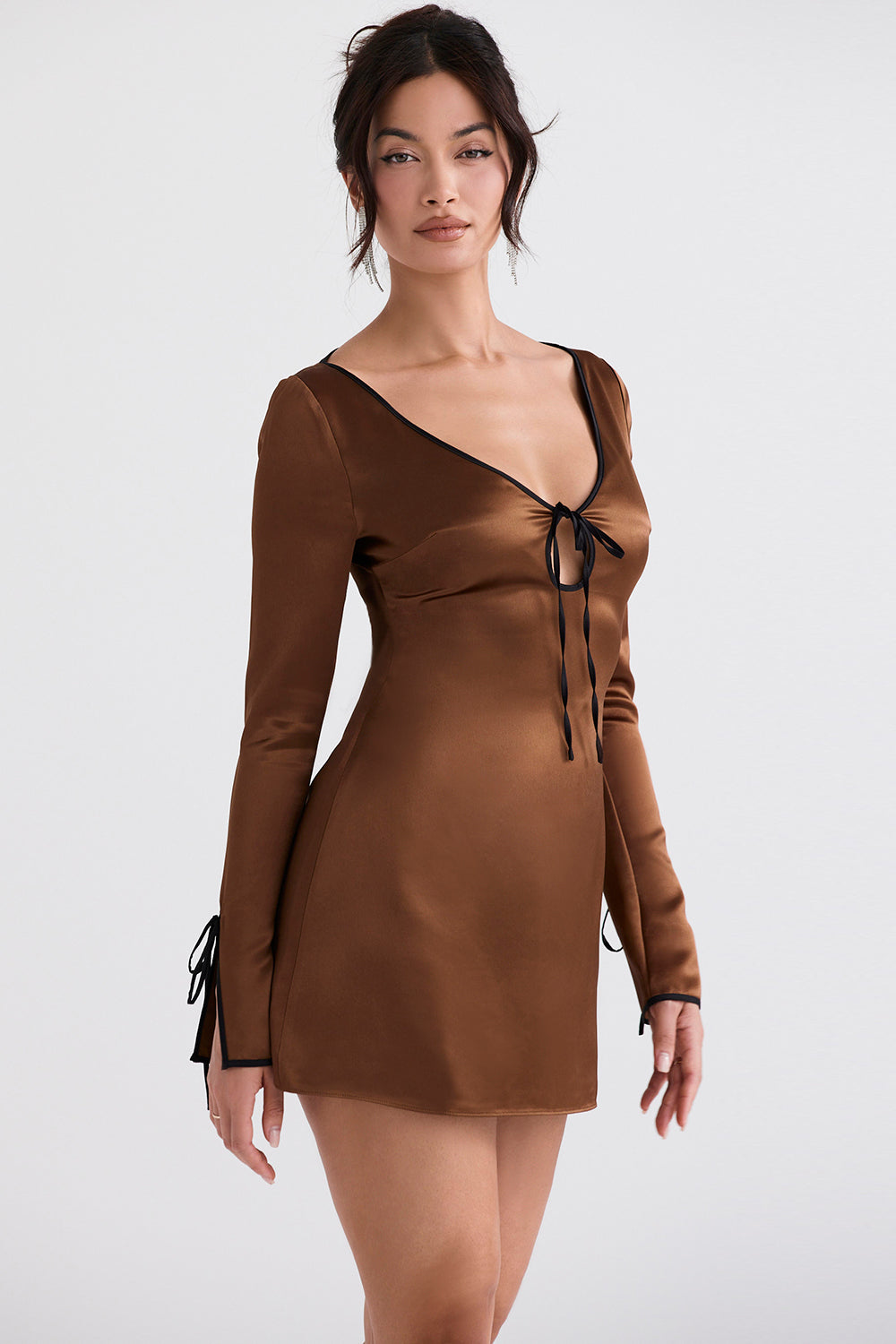 Mini-robe en satin cuivré