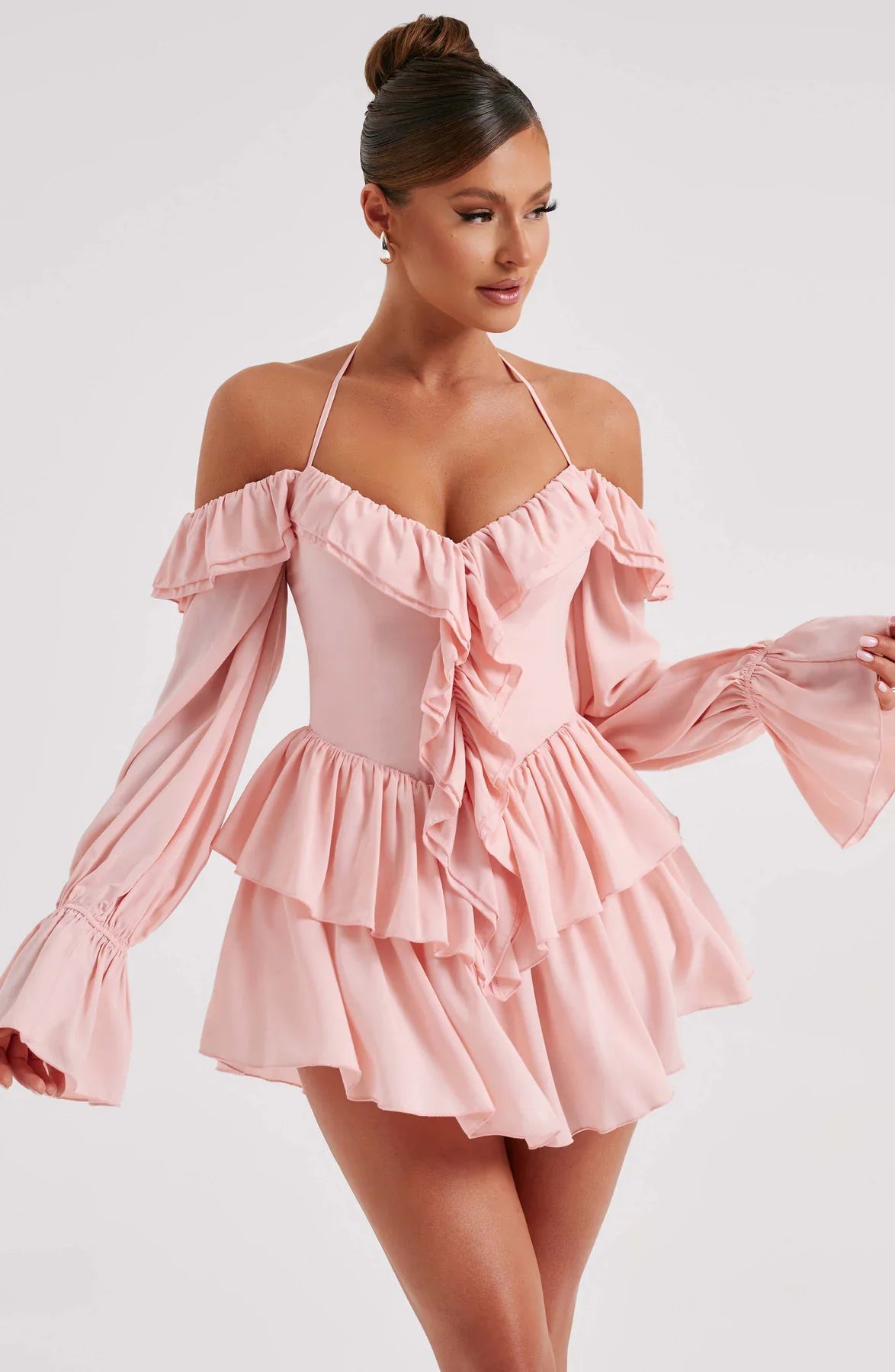 Mini-robe à volants
