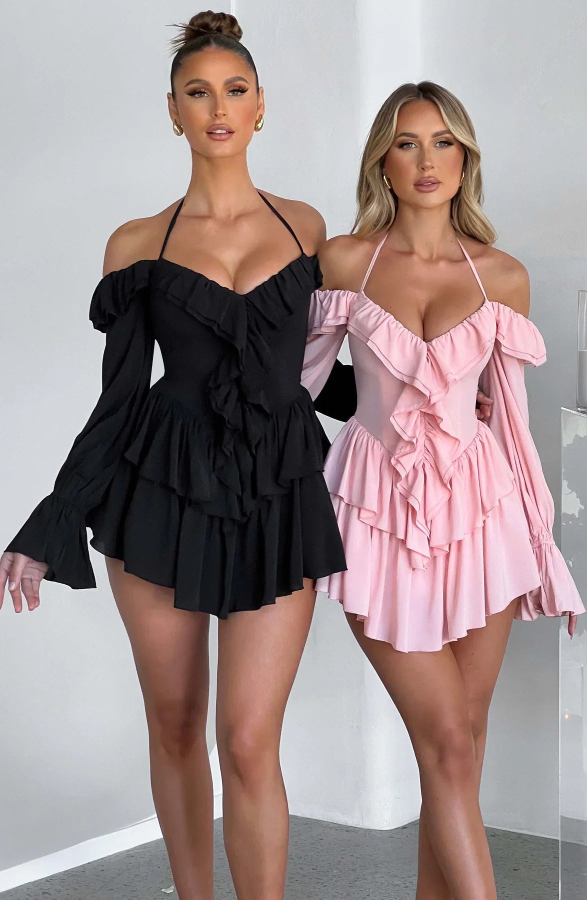 Mini-robe à volants