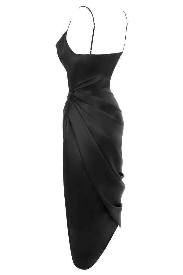 Robe corset balconnet en satin