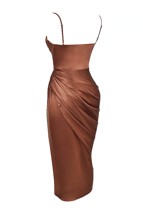 Robe corset balconnet en satin