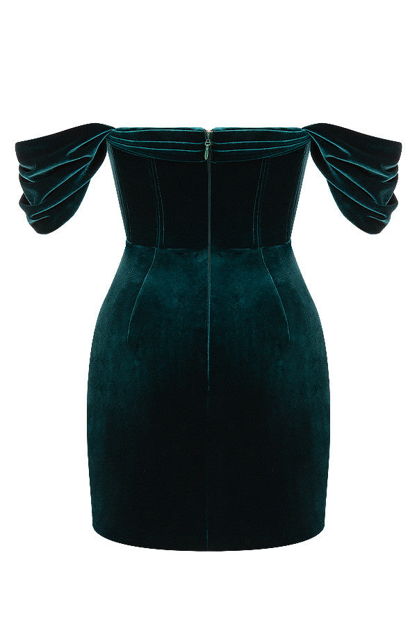 Mini-robe vert émeraude à épaules dénudées