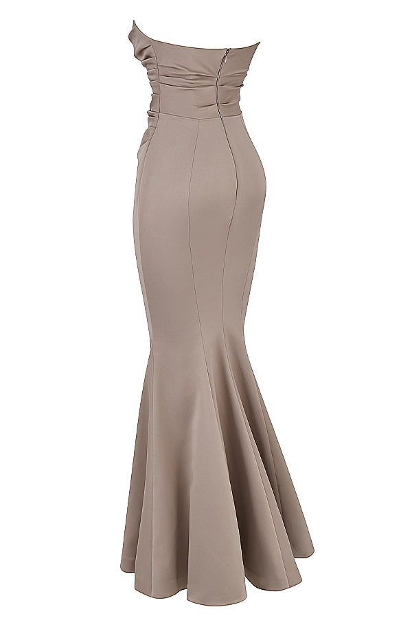 Robe bustier en satin champignon