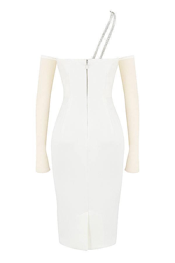 Robe midi en satin ivoire avec découpe