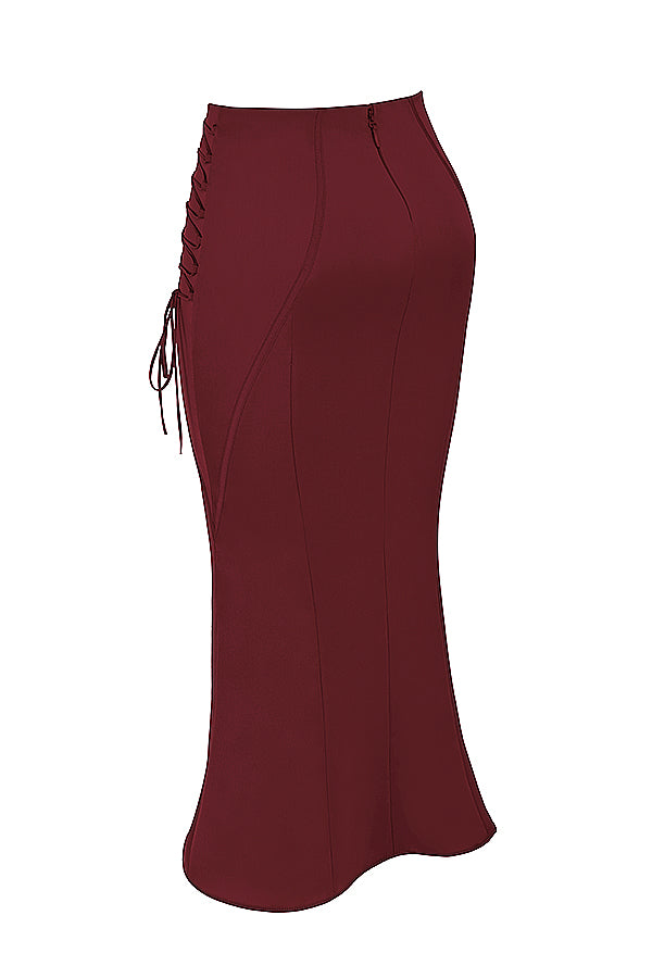 Corset en satin avec jupe midi à lacets