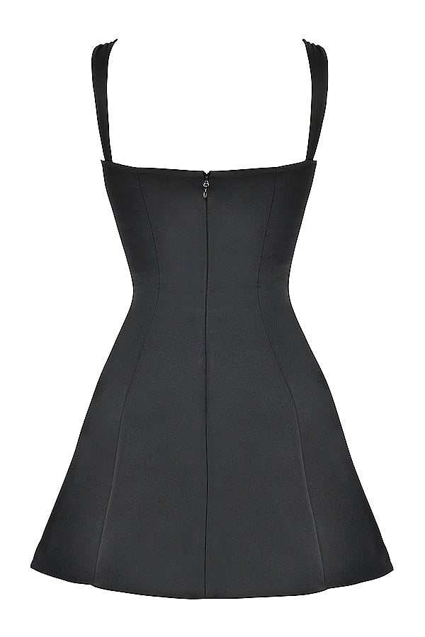 Mini-robe en satin et dentelle