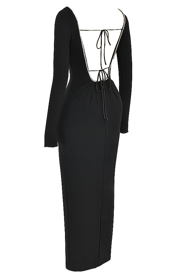 Robe longue noire ornée de cristaux
