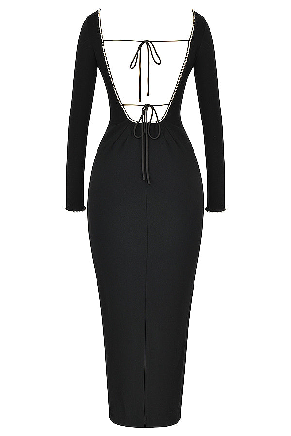 Robe longue noire ornée de cristaux