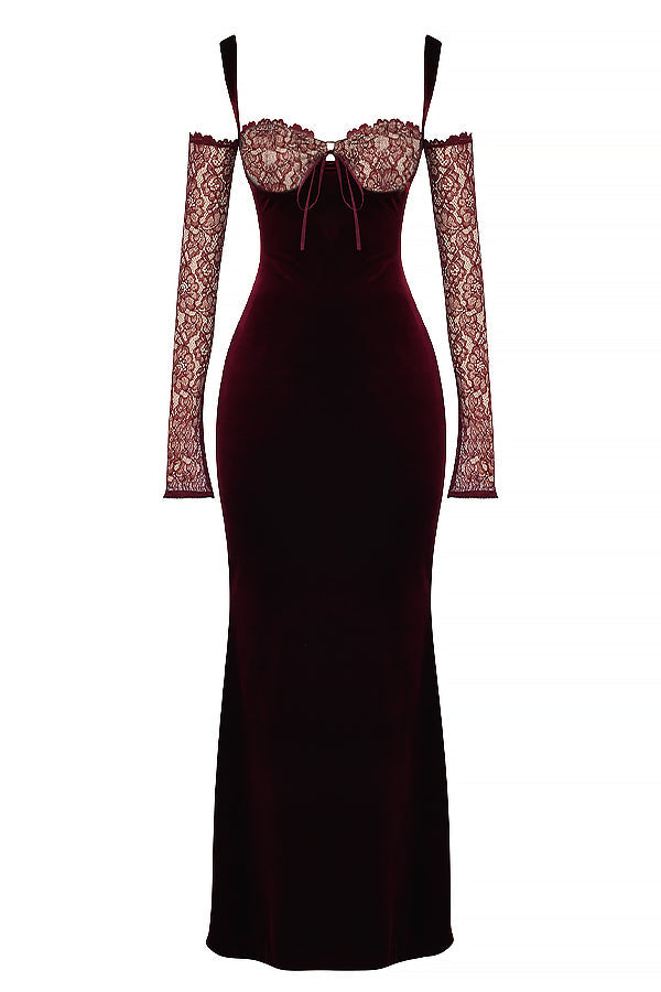 Robe longue en velours cerise noir