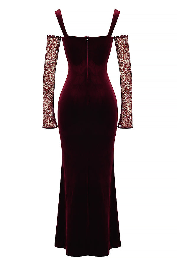 Robe longue en velours cerise noir
