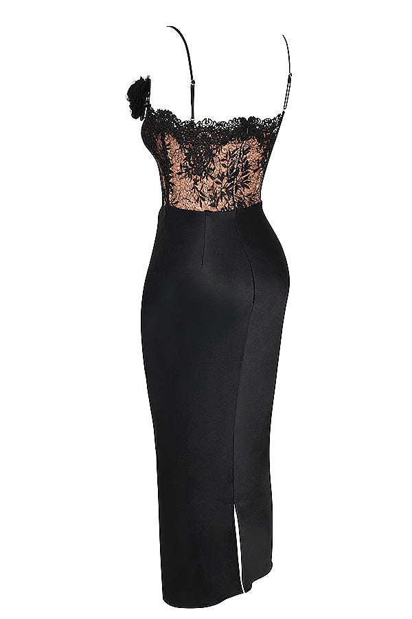 Robe corset noire en satin et dentelle