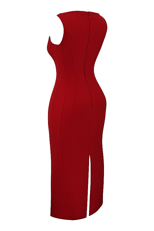 Robe longue décolletée avec roses rouges