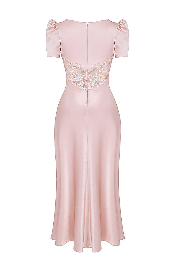 Robe en pure soie et dentelle