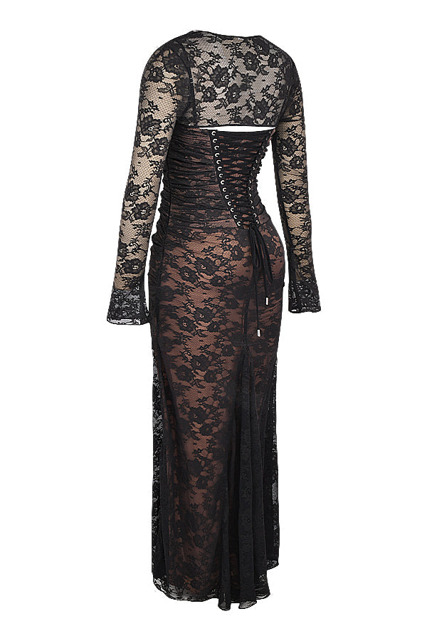 Robe longue en dentelle