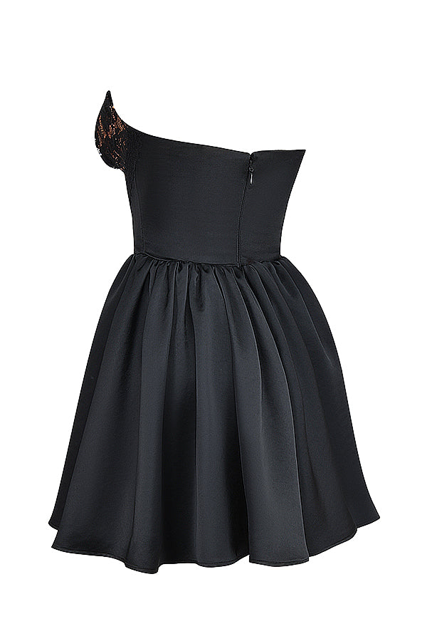 Mini-robe bustier noire en dentelle et satin