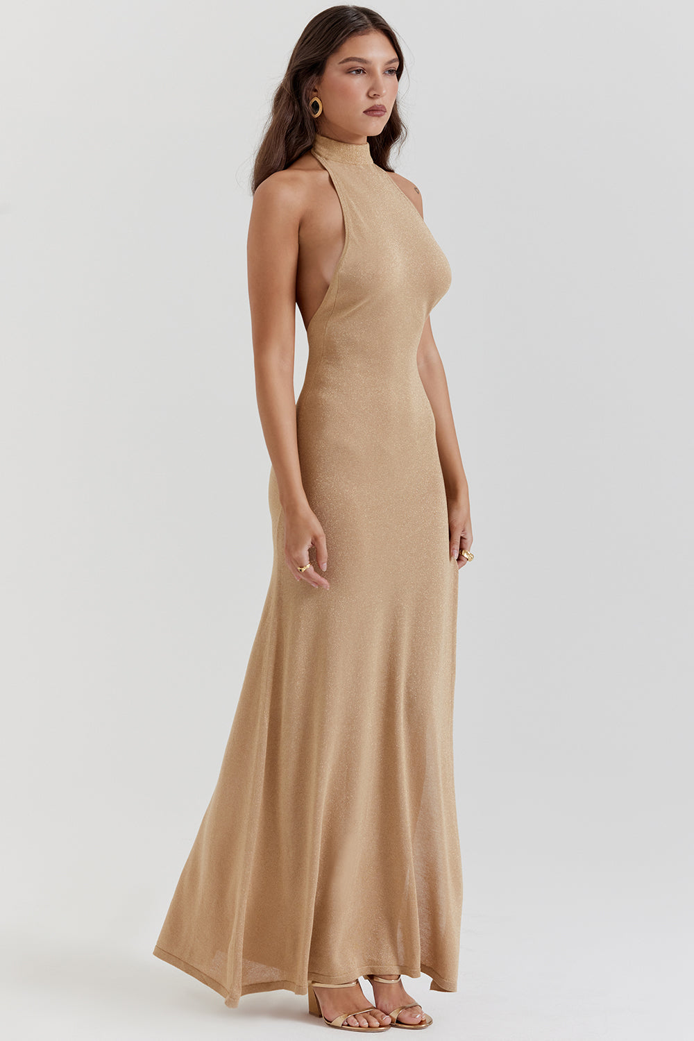 Robe longue en maille dorée