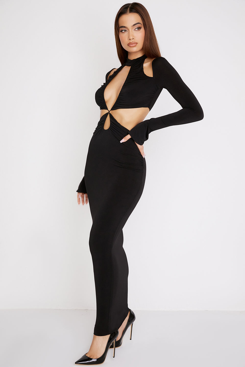 Robe longue en jersey noir avec découpe