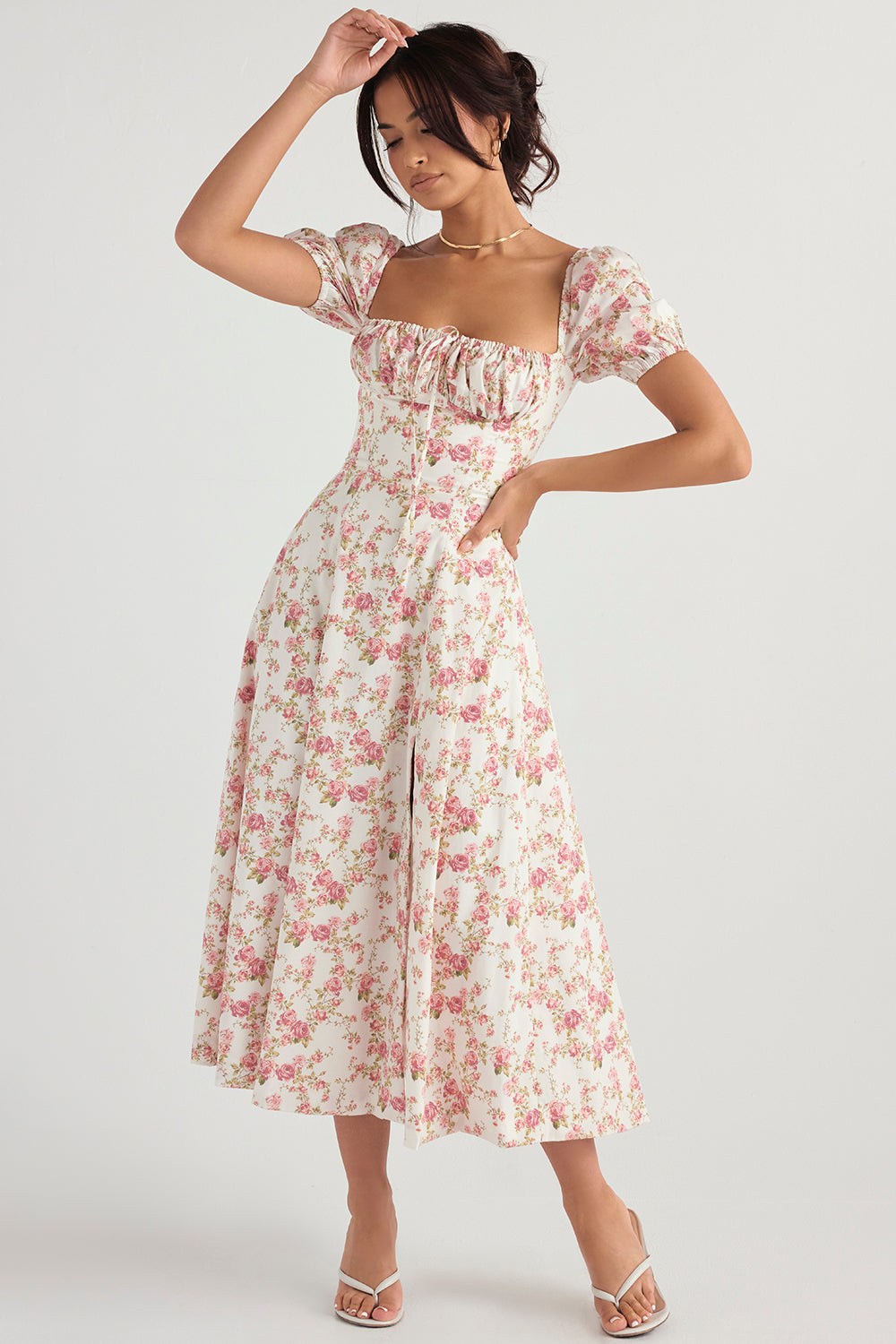 Robe d'été midi à manches bouffantes fleuries