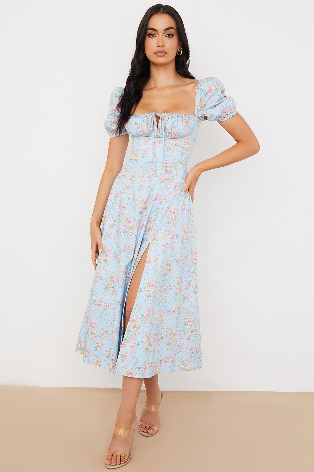 Robe d'été midi à manches bouffantes fleuries