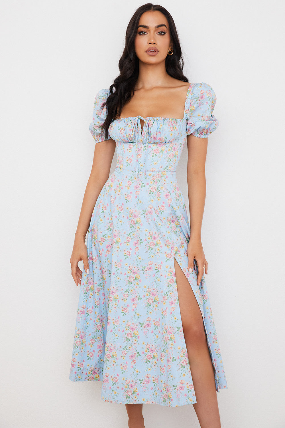 Robe d'été midi à manches bouffantes fleuries