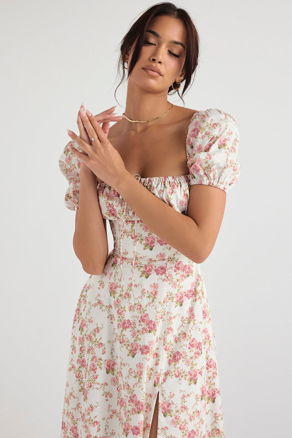 Robe d'été midi à manches bouffantes fleuries