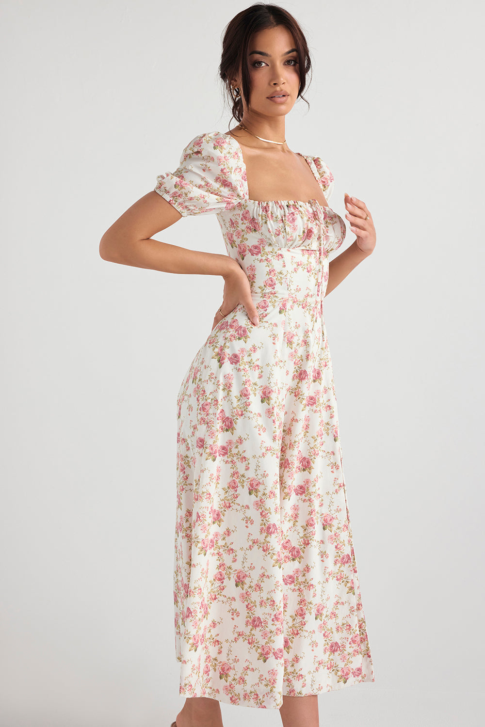 Robe d'été midi à manches bouffantes fleuries