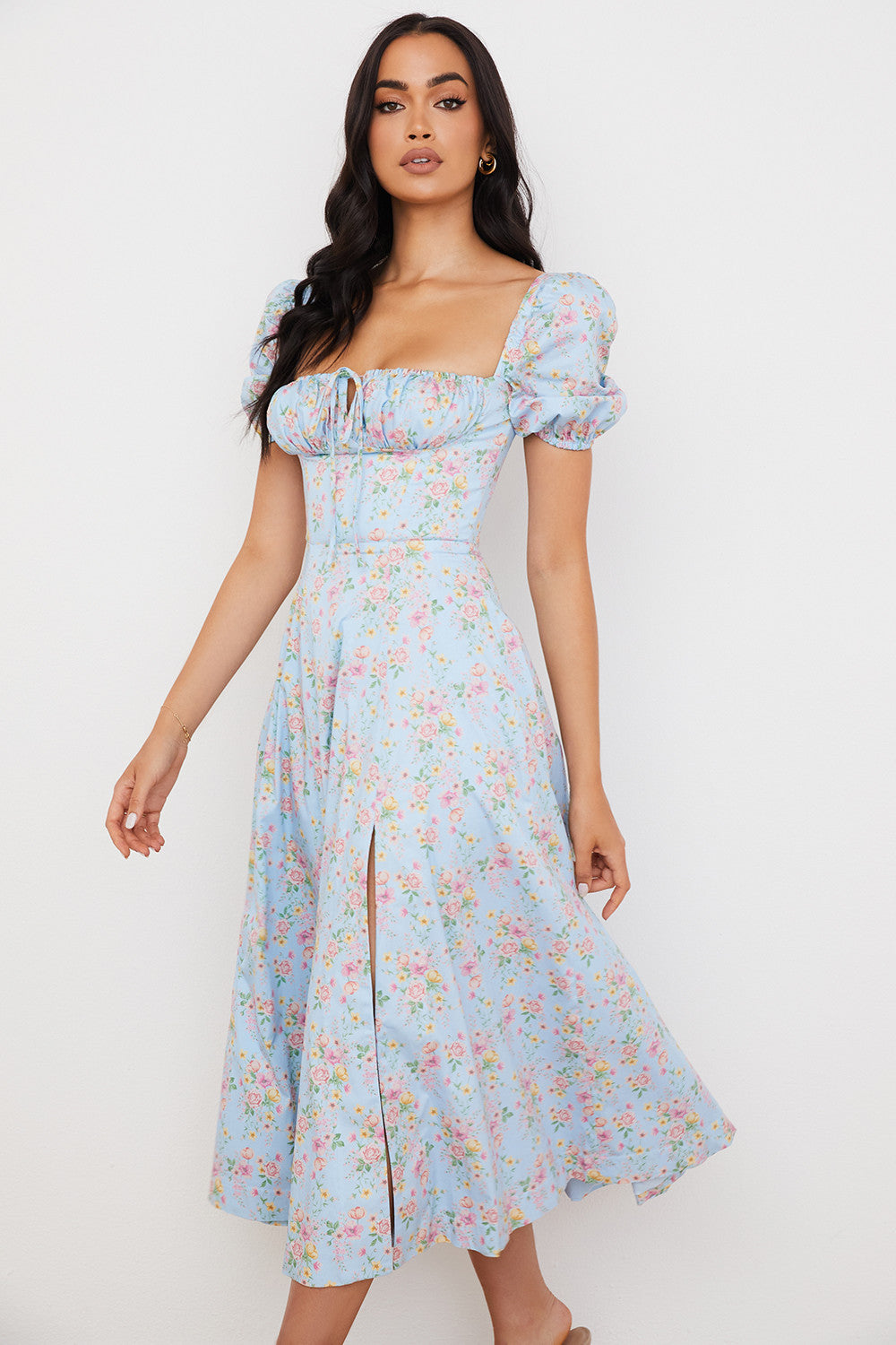 Robe d'été midi à manches bouffantes fleuries