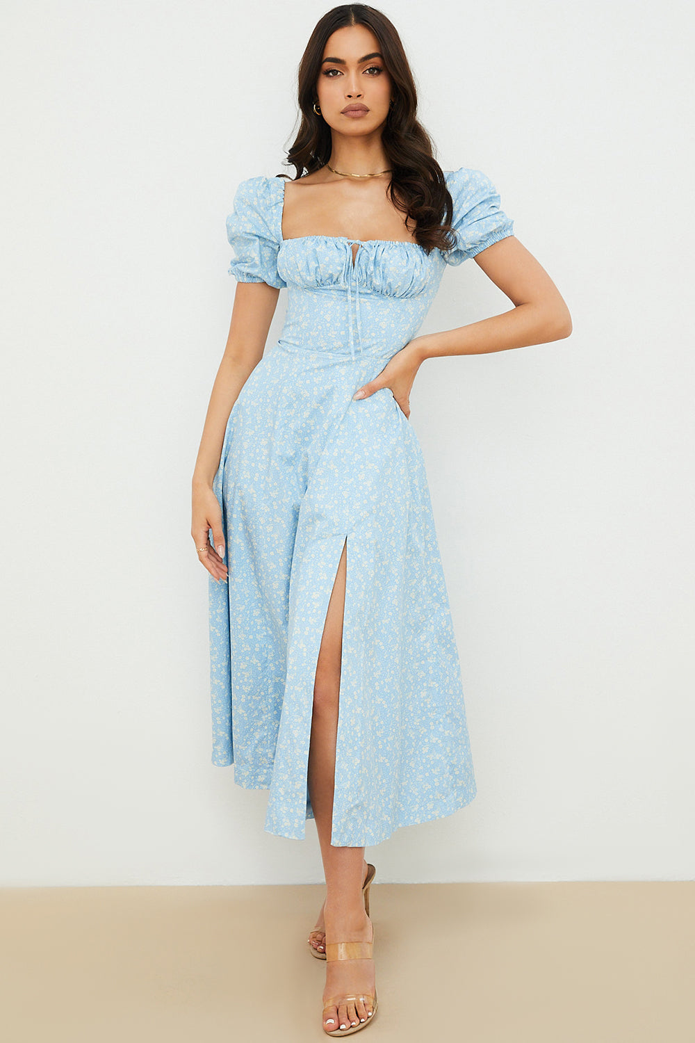 Robe d'été midi à manches bouffantes fleuries
