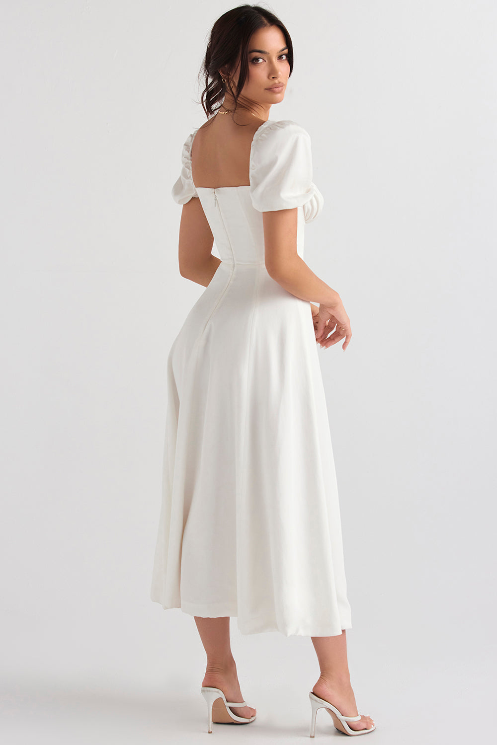 Robe d'été midi à manches bouffantes