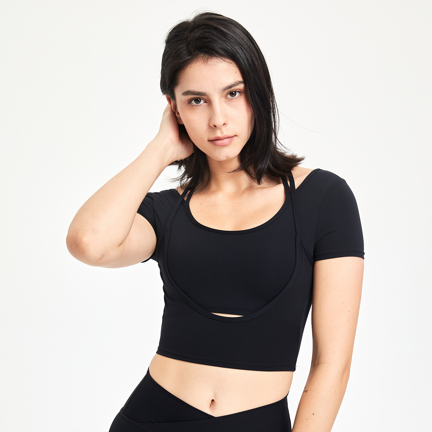 Haut sportif à manches courtes pour femme