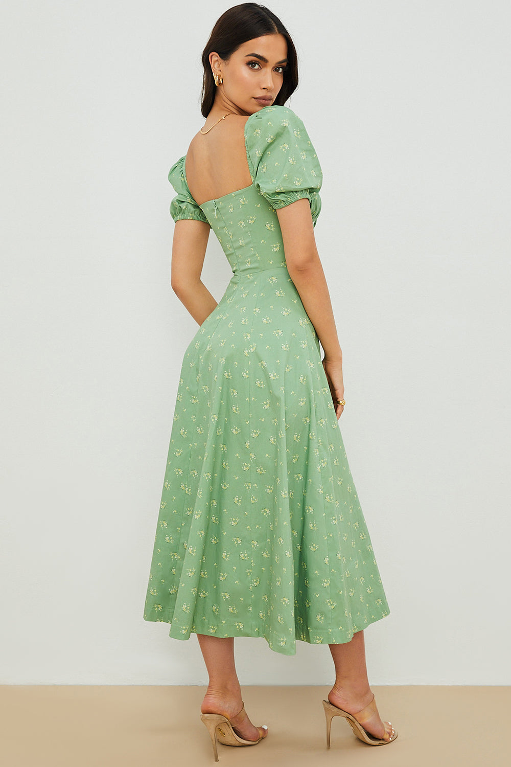 Robe d'été midi à manches bouffantes fleuries