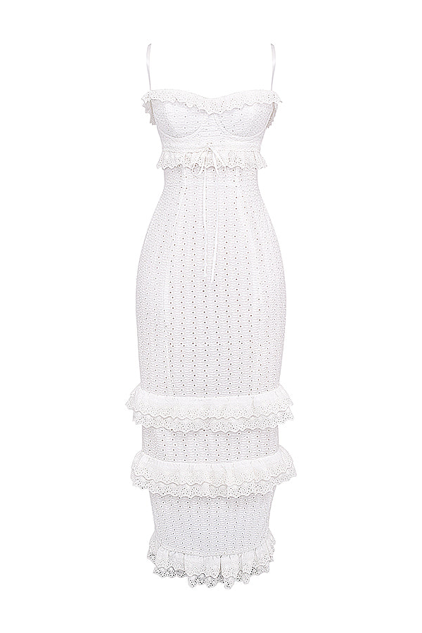 Robe longue blanche en broderie anglaise