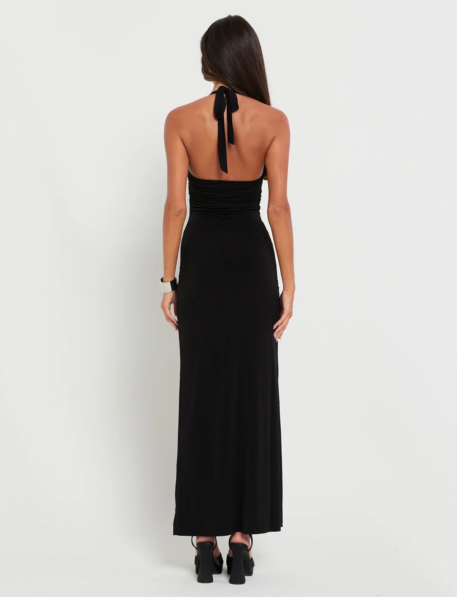 Robe longue avec n?ud papillon