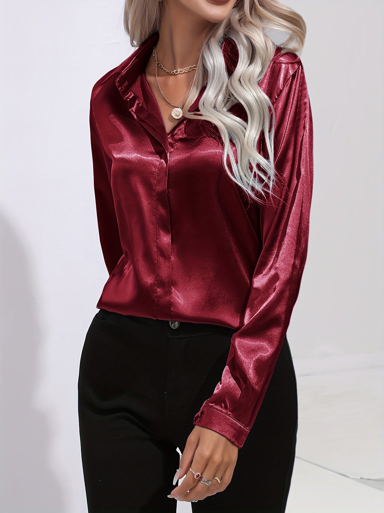 Blouse élégante en satin