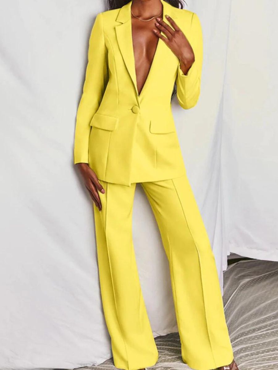 costume classique pour femme