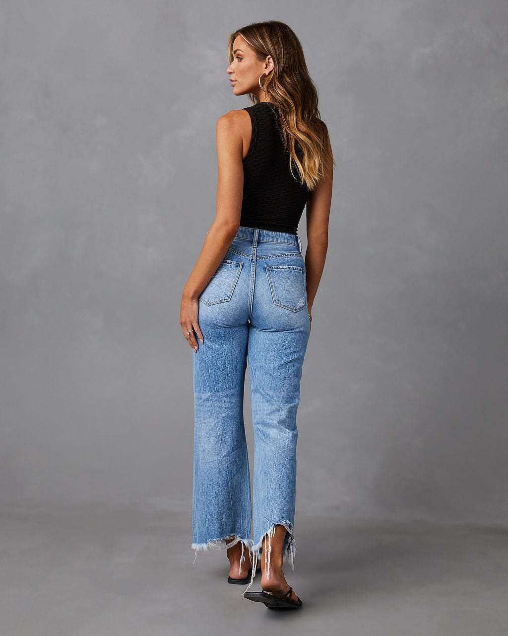 Jean taille haute avec trous pour femme