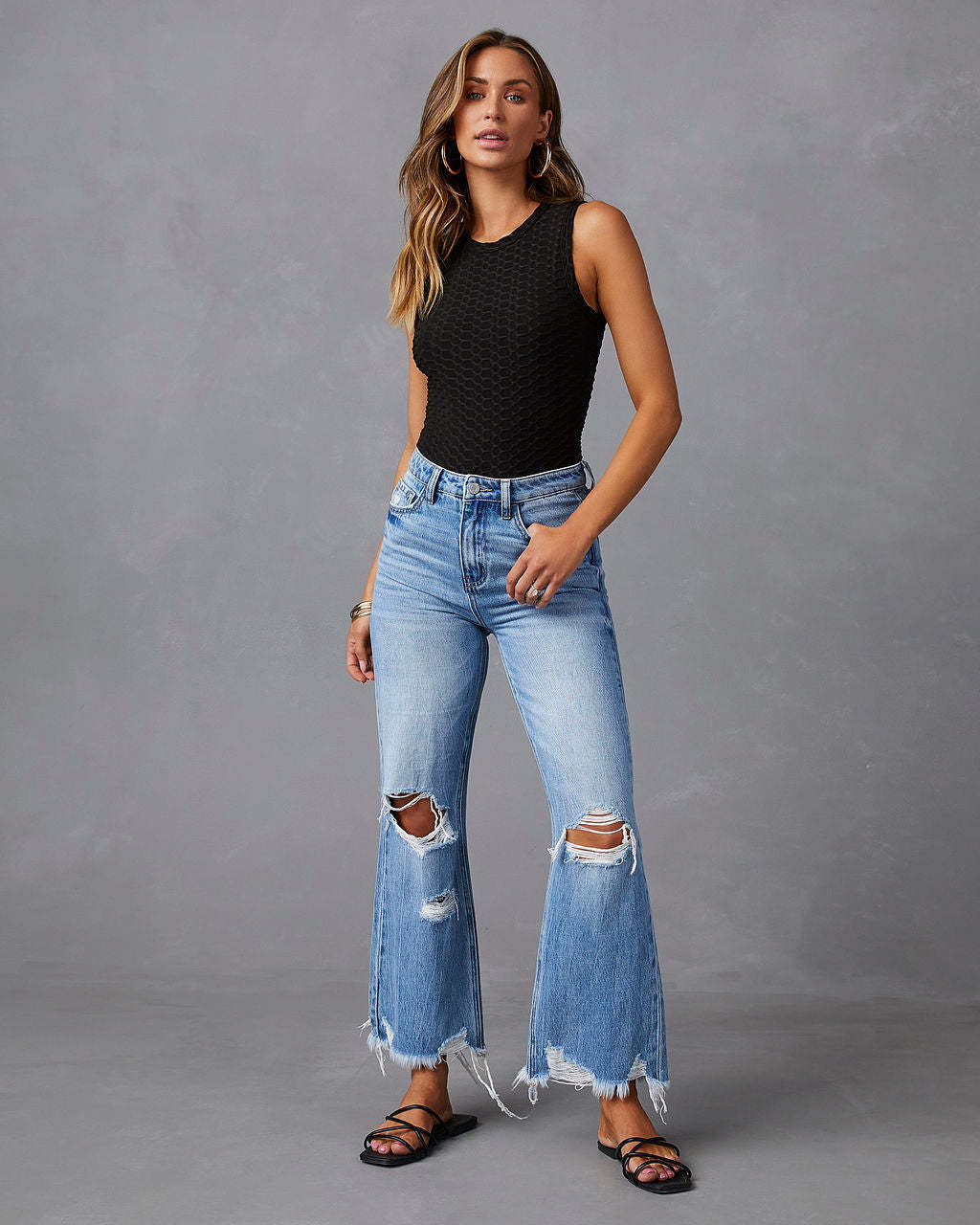 Jean déchiré taille haute et jambes larges