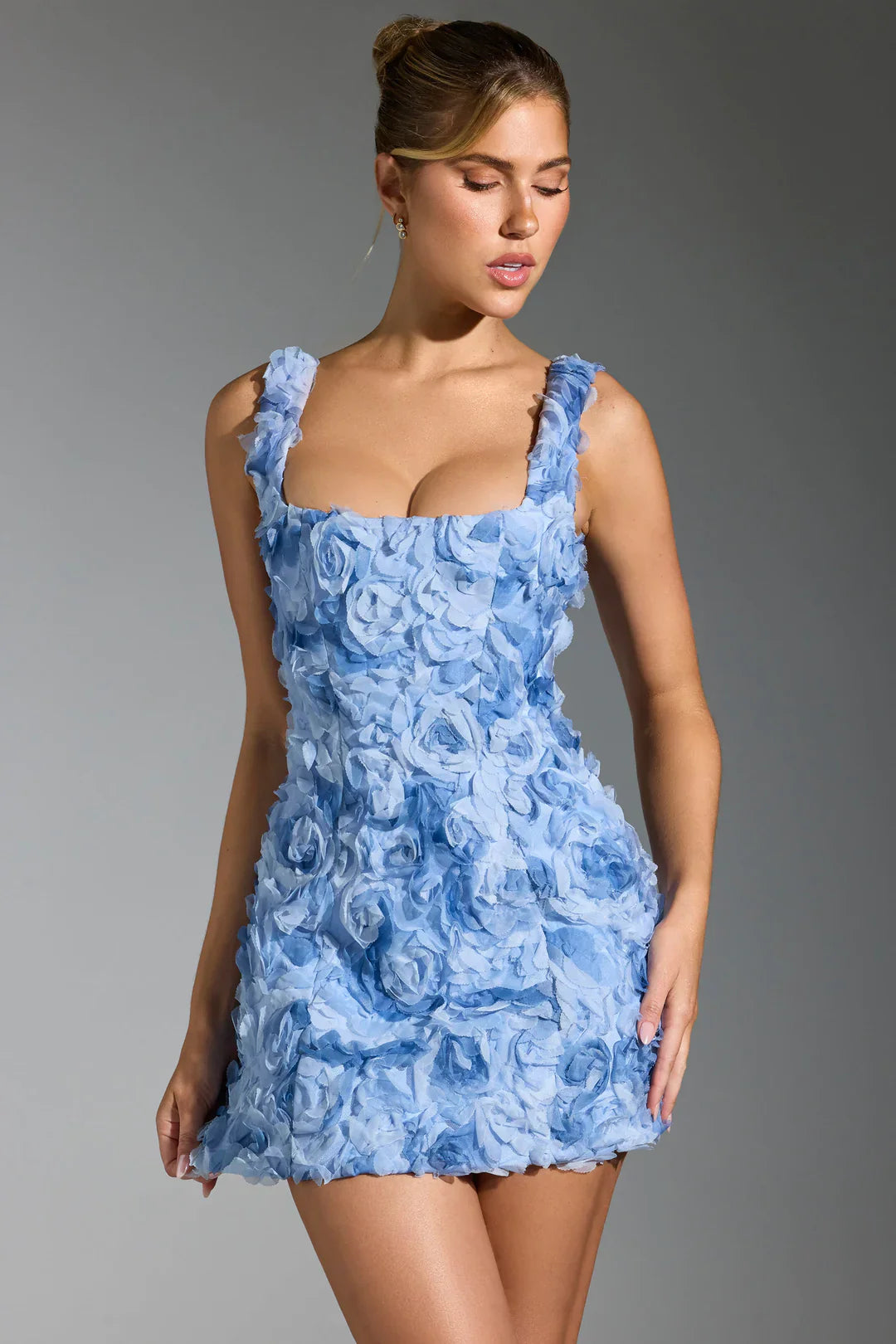 Mini-robe corset fleurie