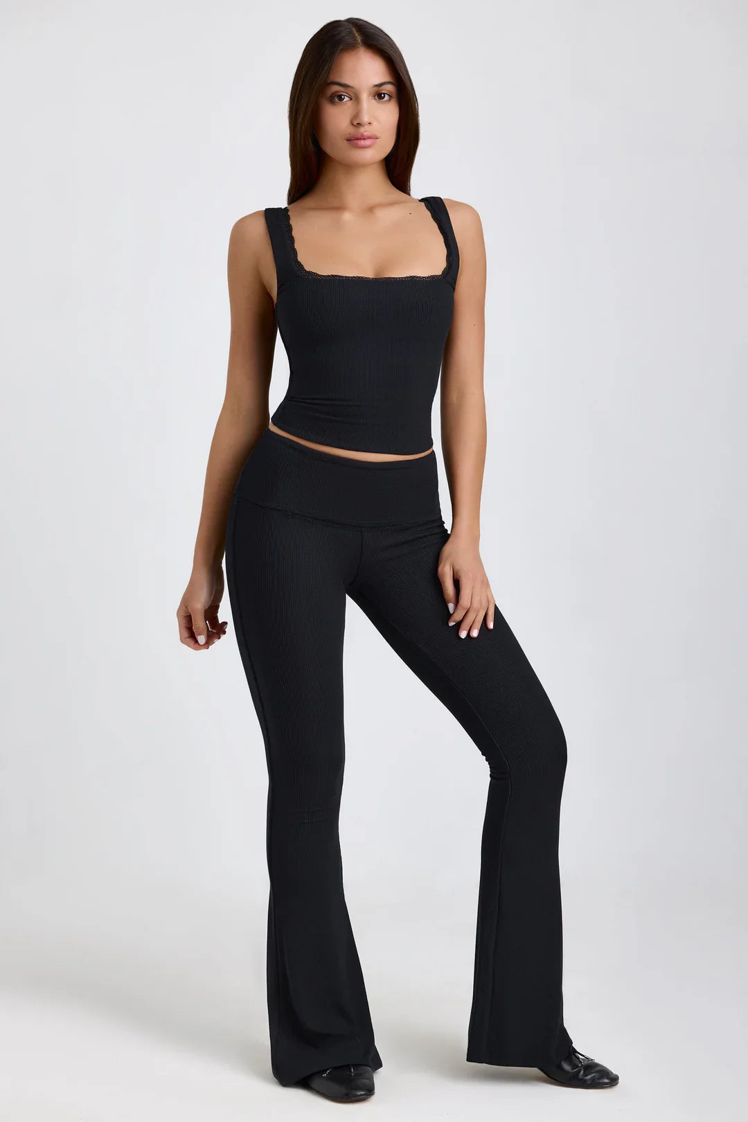 Haut et pantalon évasés taille mi-haute en modal côtelé