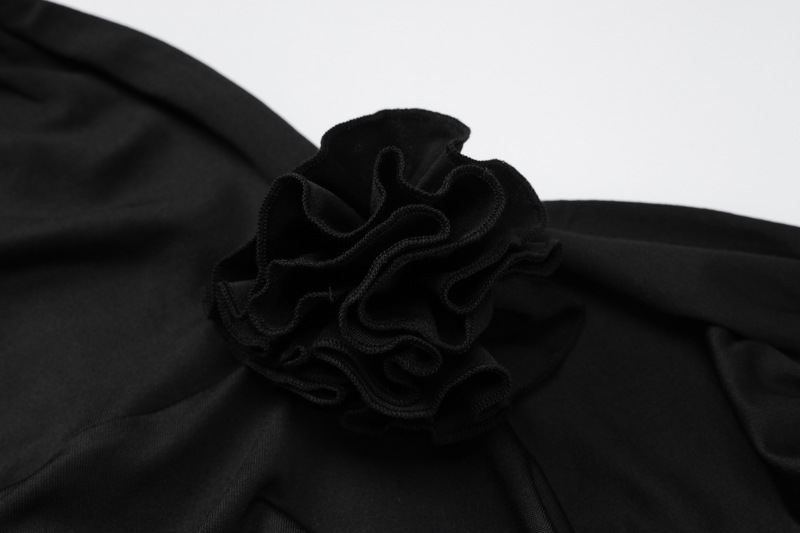Robe fourreau rose noir avec col licou, col en V, lacets et gants