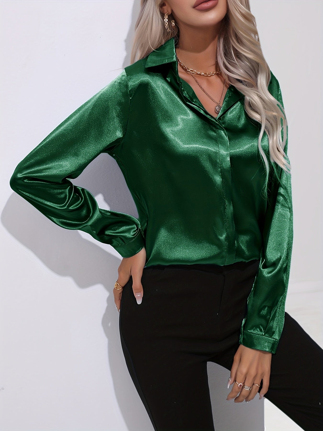 Blouse élégante en satin