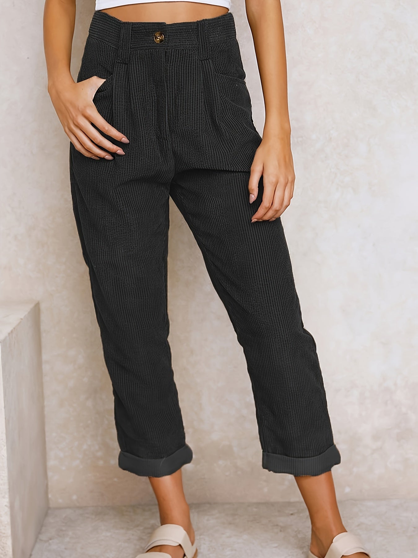 Pantalon en velours côtelé à jambes droites