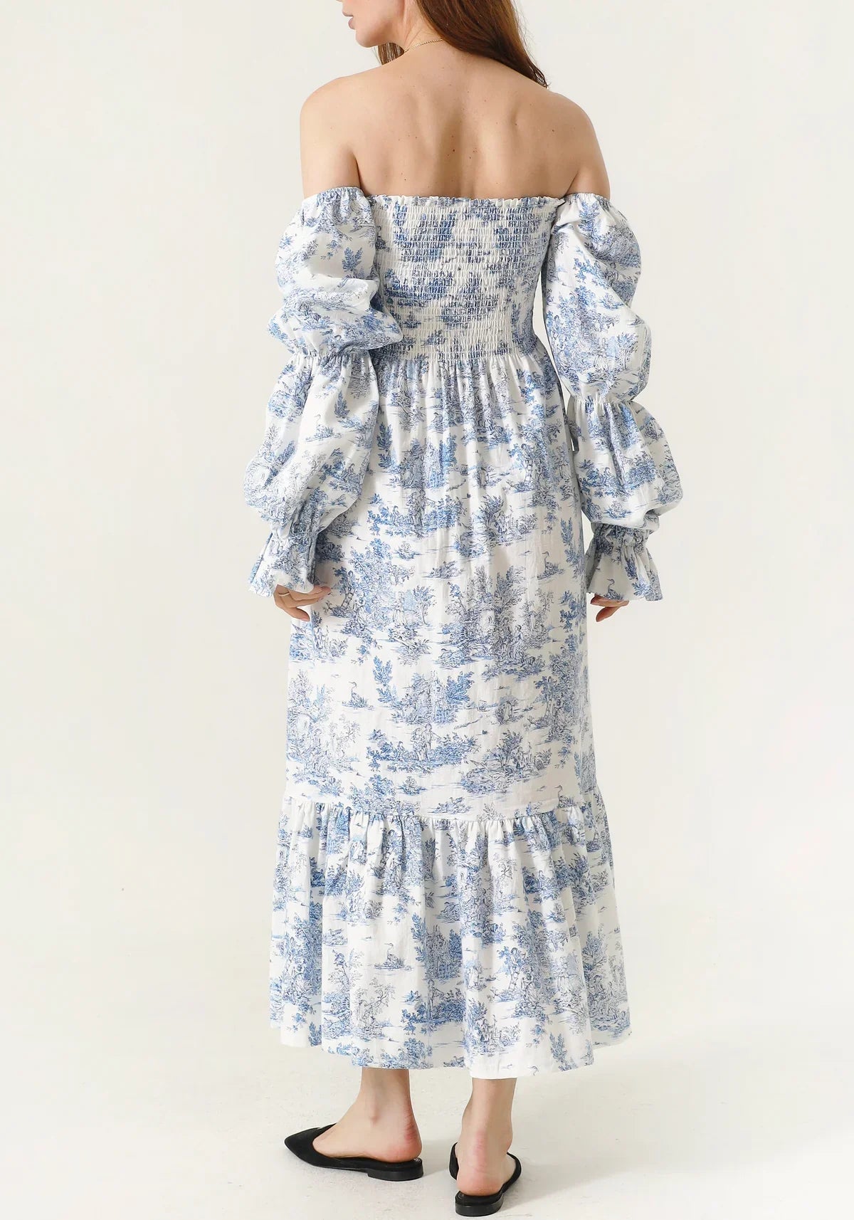 Robe en mousseline ? manches cloche