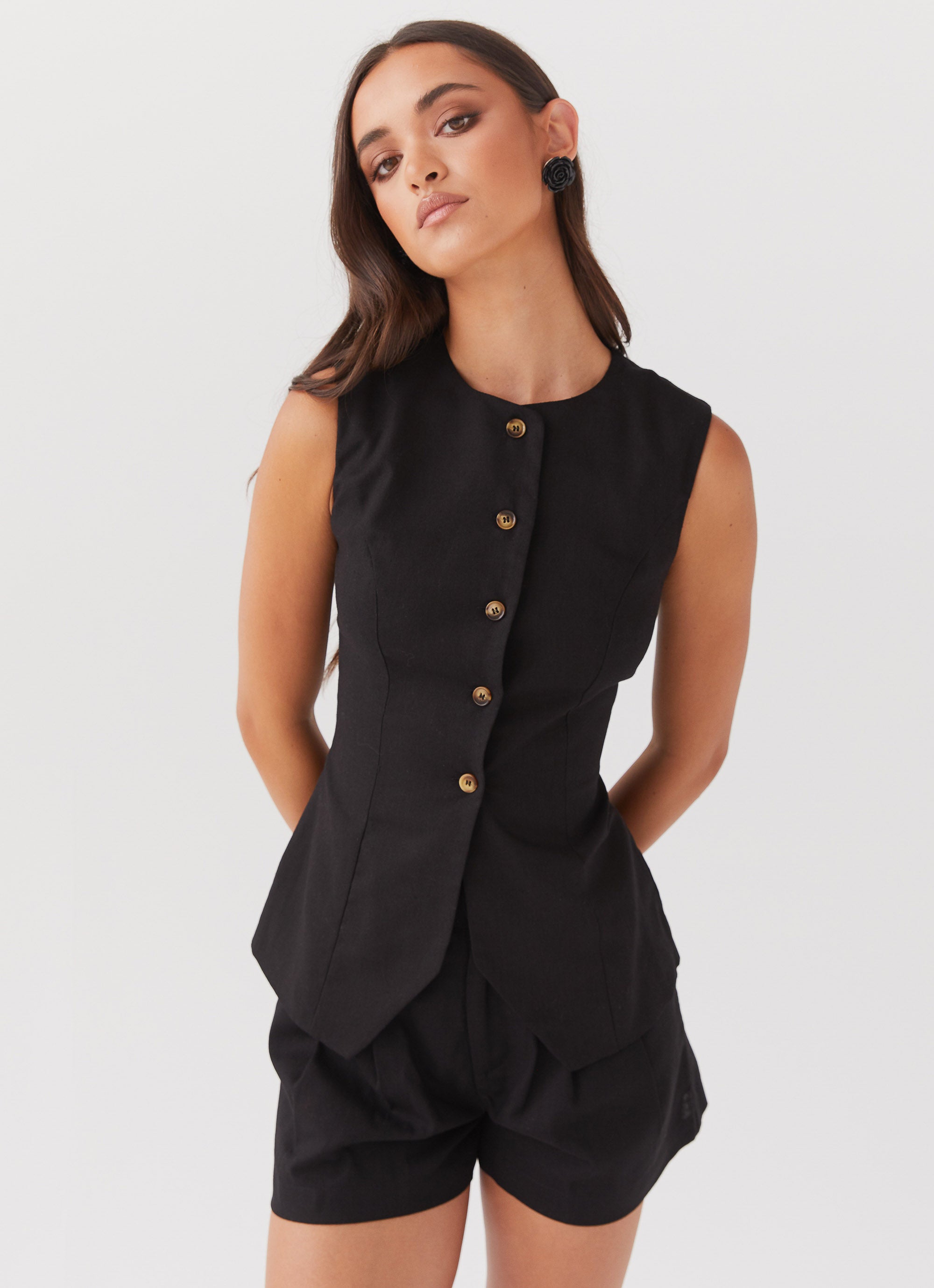 Gilet et short en lin élégant