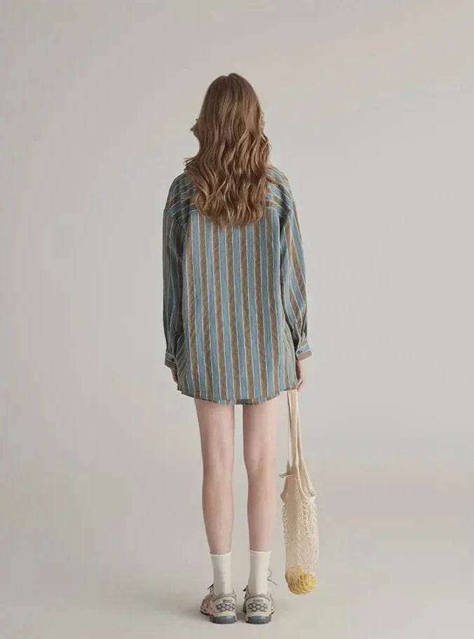 Tailleur chemise et jupe à rayures