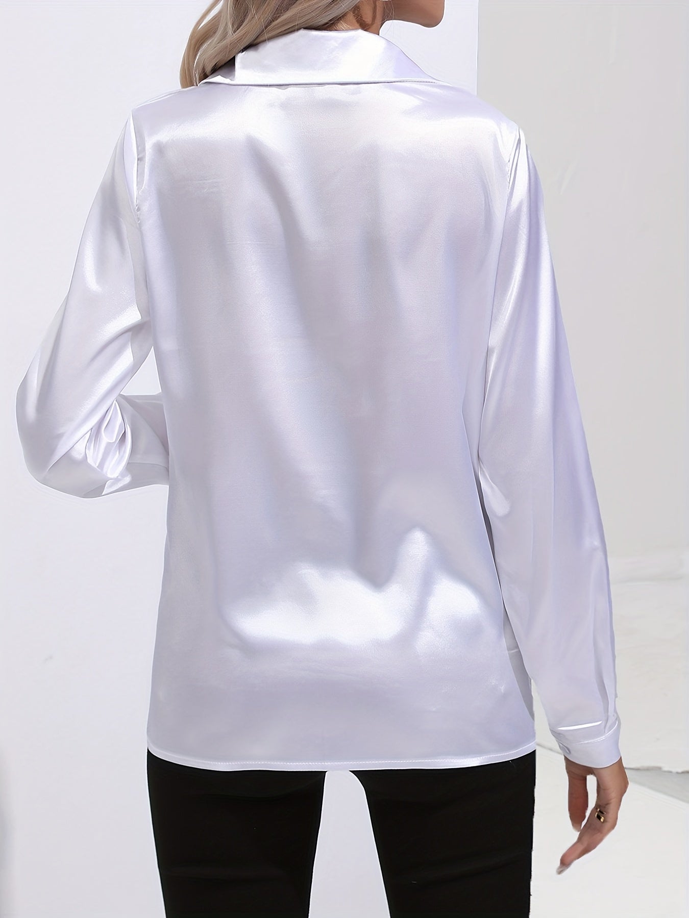 Blouse élégante en satin