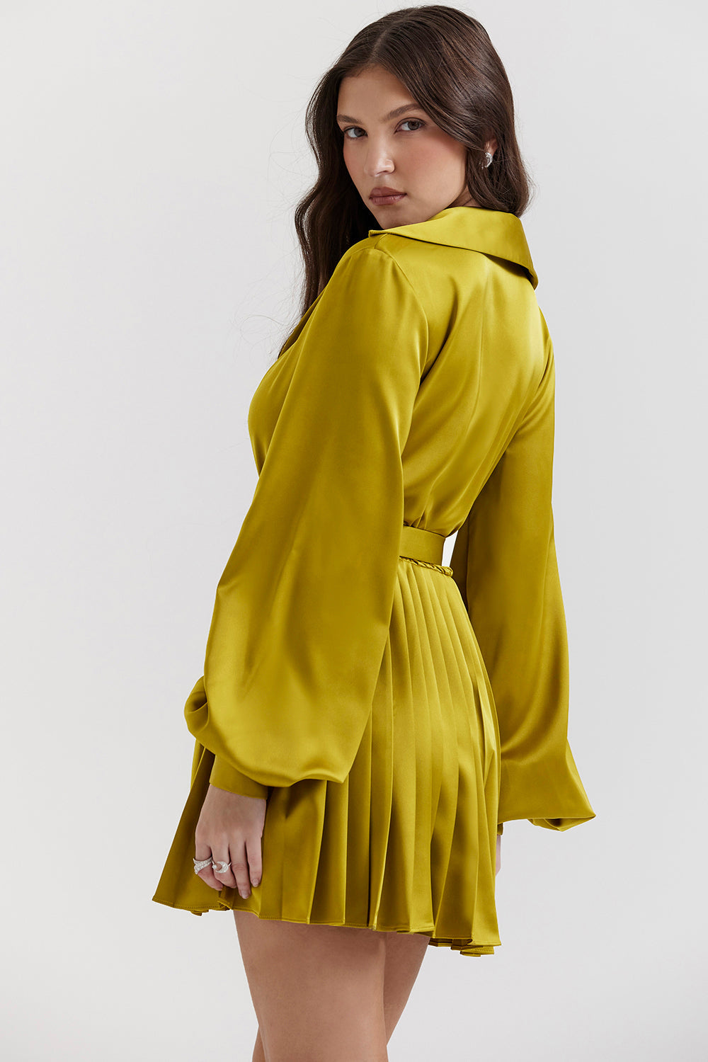 Robe chemise plissée chartreuse