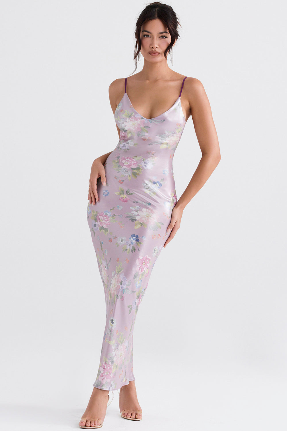 Robe longue mauve à fleurs