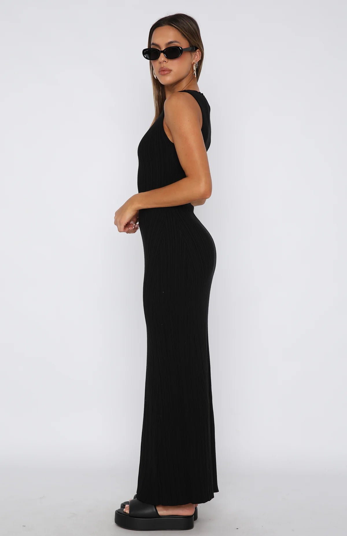 Robe longue moulante en tricot sans manches